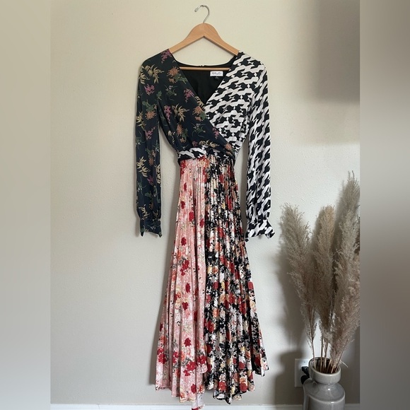 Delfi Collective | Anthropologie Camille Patchwork Floral Print Dress - Picture 3 of 14